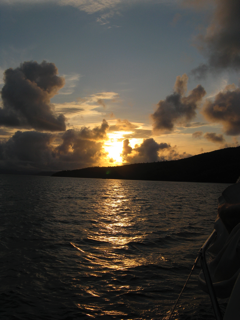 Eindrücke vom Sonnenuntergang auf See